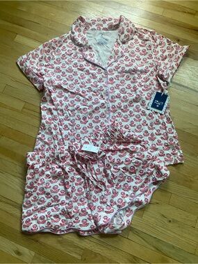NWT Roller Rabbit x Target Women's Floral Short Sleeves & Shorts Size MEDIUM